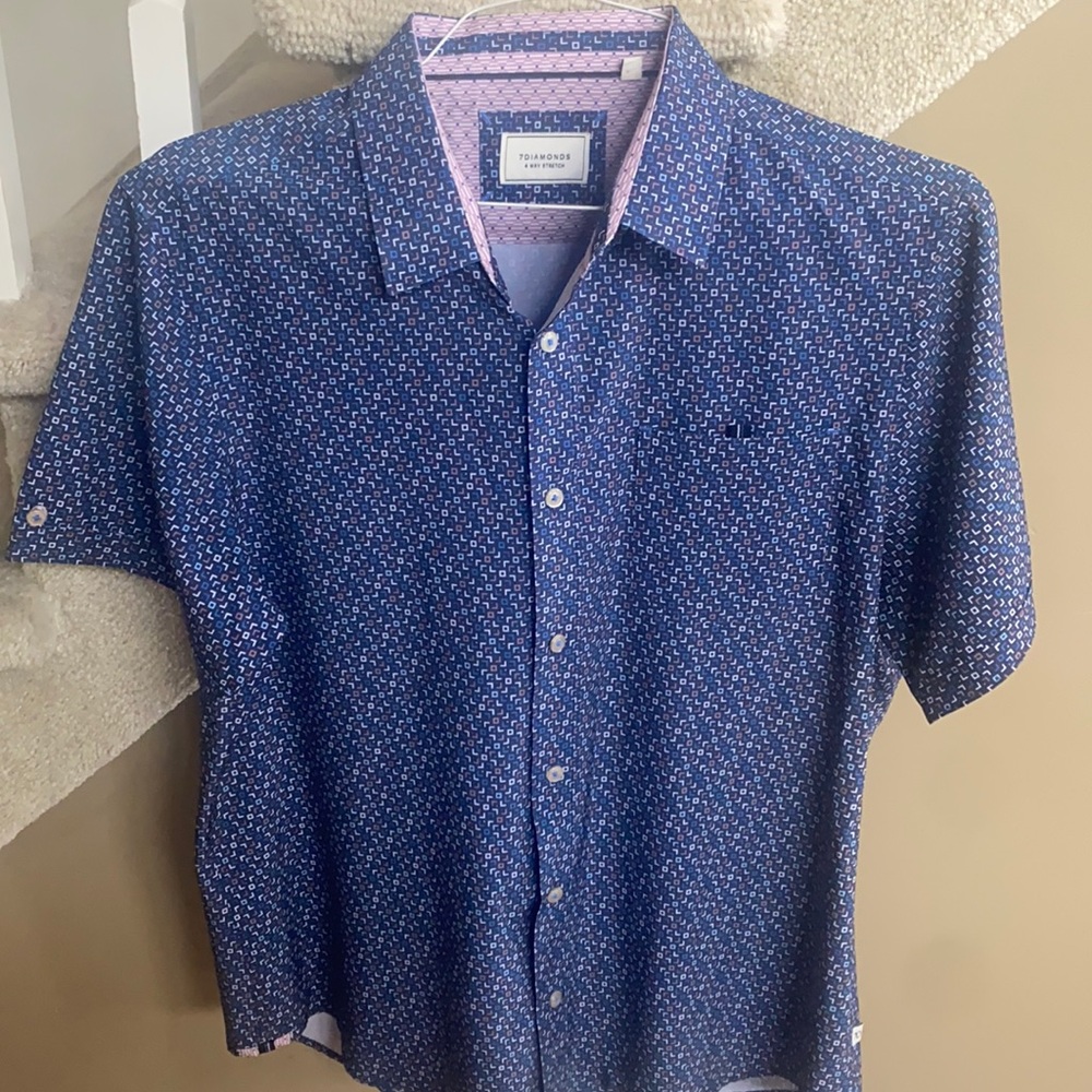 7 Diamond 4 way stretch short sleeve Men’s LG like new